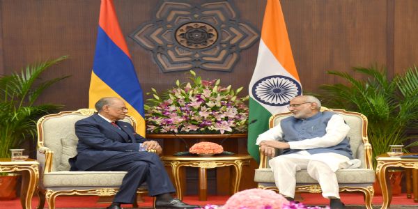 मॉरीशस के प्रधानमंत्री डॉ. नवीनचंद्र रामगुलाम ने की उपराष्ट्रपति सीपी राधाकृष्णन से मुलाकात