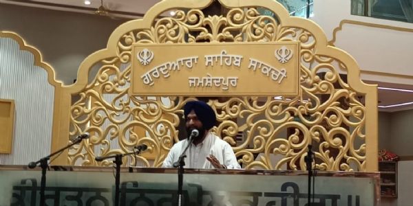 गुरुद्वारा साहिब में संग्रांद पर कीर्तन दरबार आयोजित