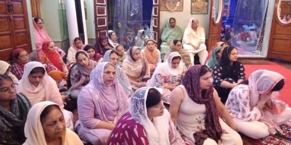 संगत ने आपदा में मारे गए लोगों को दी श्रद्धांजलि