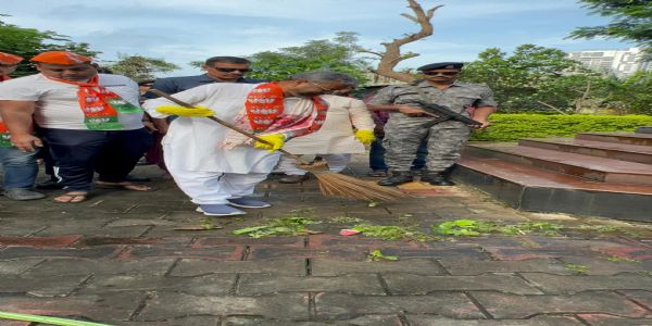 प्रधानमंत्री के जन्मदिन पर बाबूलाल मरांडी ने किया सेवा पखवाड़ा का शुभारंभ