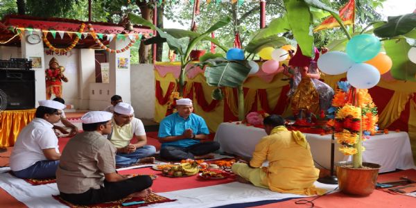 एसएसबी 52वीं वाहिनी मुख्यालय में भगवान विश्वकर्मा की हुई पूजा अर्चना