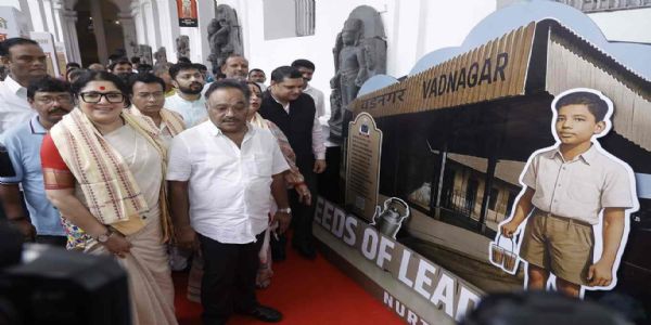 प्रधानमंत्री के 76वें जन्मदिन पर हुई कोलकाता संग्रहालय में 75 उपलब्धियों की प्रदर्शनी