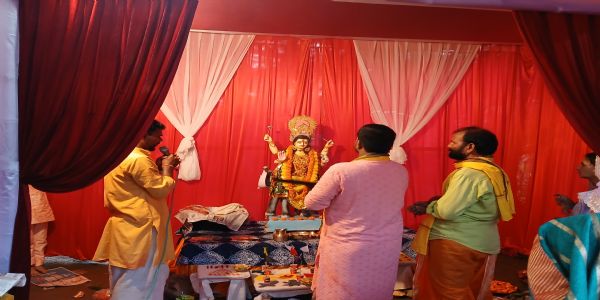 रांची में संपूर्ण विधि-विधान से की गई भगवान विश्वकर्मा की पूजा