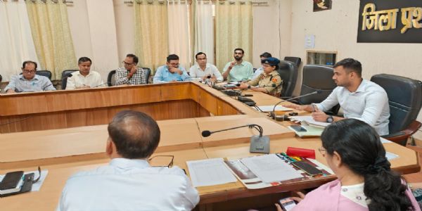 जींद : एडीसी ने धान खरीद को लेकर अधिकारियों से किया मंथन