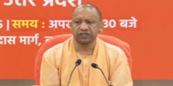 नयी जीएसटी व्यवस्था लागू होने से जीडीपी में बढ़ोतरी के साथ ही अर्थव्यवस्था मजबूत होगी : योगी आदित्यनाथ