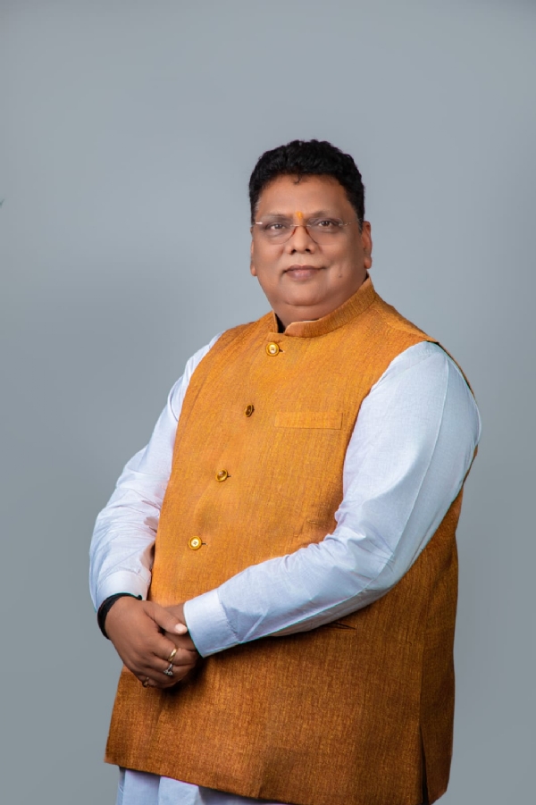 धर्मेंद्र तिवारी की फाइल फोटो