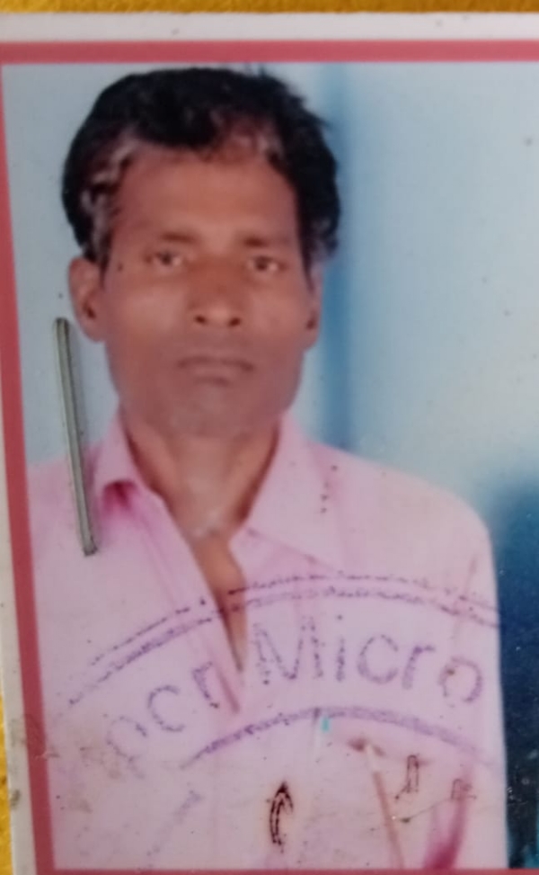 किसान रामदुलारे की फाइल फोटो