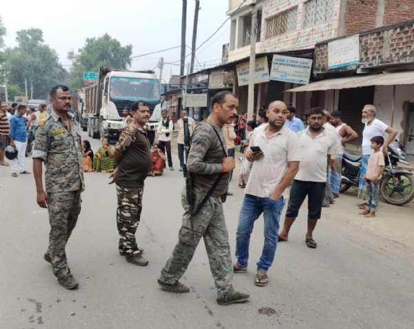 मौके पर पहुंची पुलिस