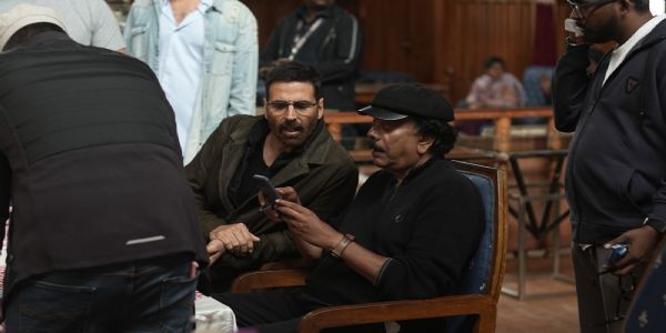 अक्षय कुमार, प्रियदर्शन - फोटो सोर्स ऑनलाइन