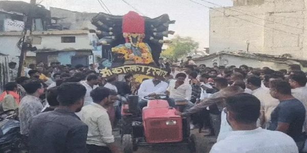 मप्र के विदिशा में देवी प्रतिमा पर पथराव, लोगों किया हंगामा