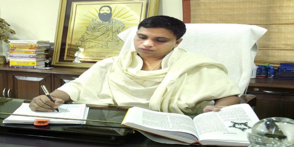 आचार्य बालकृष्ण विश्व रैंकिंग के शीर्ष 2 फीसदी वैज्ञानिकों की सूची में पुनः शामिल