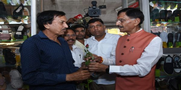 नवरात्र के अवसर पर प्रधानमंत्री ने देशवासियों को दिया बड़ा उपहार : संजय सेठ