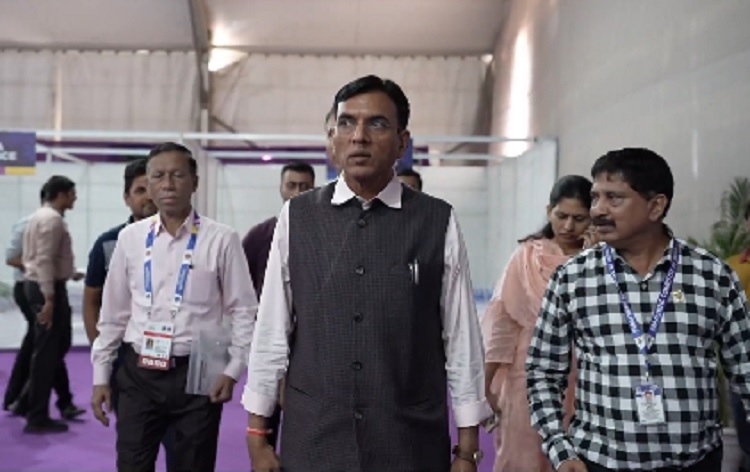 वर्ल्ड पैरा एथलेटिक्स चैंपियनशिप 2025 की तैयारियों का जायजा लेते खेल मंत्री मनसुक मांडविया