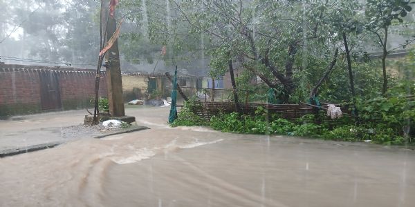 झारखंड के कई जिलों में 24- 25 सितंबर को भारी वर्षा के आसार, येलो अलर्ट जारी