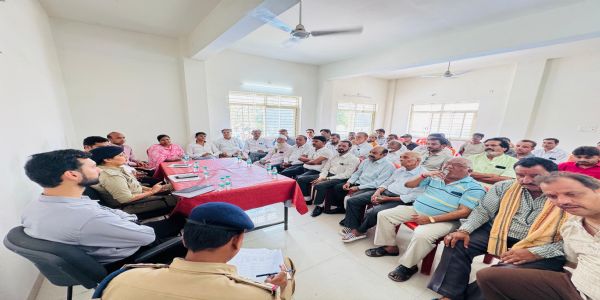 सिवनीः दुर्गा उत्सव व विसर्जन को लेकर शांति समिति की बैठक, प्रशासन ने जारी किए दिशा-निर्देश