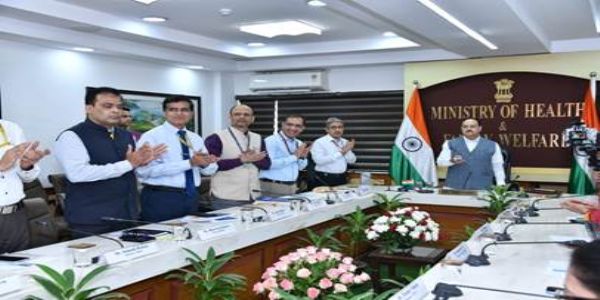 दिल्ली में ग्लोबल फूड रेगुलेटर्स समिट 26-27 सितंबर तक, नड्डा ने किया लोगो, पुस्तिका का विमोचन
