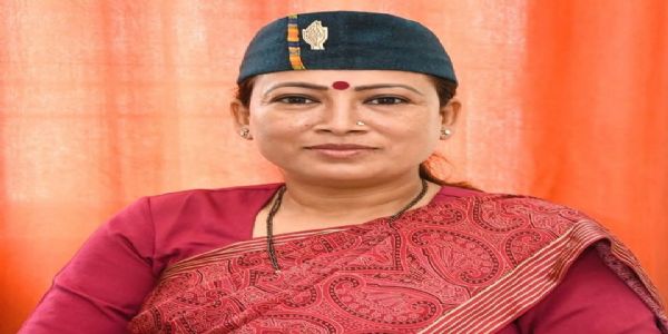 फसल का पैसा किसानों को 72 घंटे के अंदर मिले: मंत्री रेखा आर्या