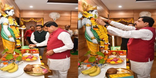 मुख्यमंत्री डॉ. यादव ने राष्ट्रीय आयुर्वेद दिवस पर भगवान धन्वंतरि की प्रतिमा पर किया माल्यार्पण