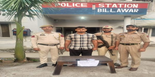 चिट्टे के साथ नशा तस्कर गिरफ्तार, मामला दर्ज