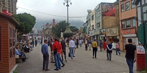 हिमाचल में फिर बिगड़ा मौसम, 338 सड़कें बंद, 2 दिन में विदा होगा मॉनसून