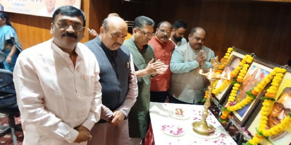 भाजपा द्वारा आयोजित प्रबुद्ध जन सम्मेलन संपन्न