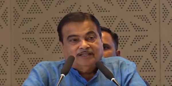 वायु प्रदूषण की समस्या का स्थायी समाधान जैव ईंधनः गडकरी