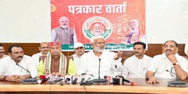 जीएसटी रिफाॅर्म जनता के हित एवं कारोबार को गति देने वाला क्रांतिकारी कदम : स्वतंत्र देव सिंह