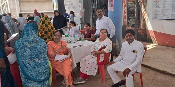 भोपालः बैरसिया सिविल अस्पताल में हुआ वृहद स्वास्थ्य शिविर