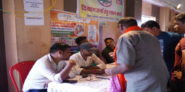 सेवा पखवाड़ा : अंबिकापुर में दिव्यांगजन शिविर, योजनाओं का मिला लाभ
