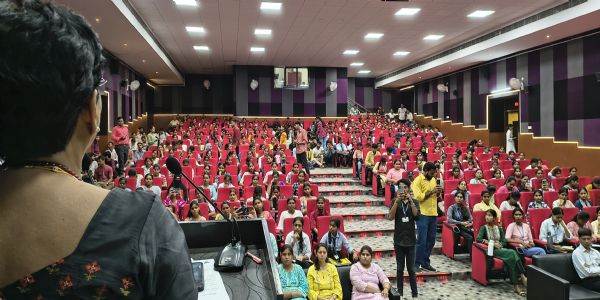 अस्पतालों में बढ़ती मरीजों की संख्या का प्रमुख कारण गलत खानपान : प्रो. रमेश मणि त्रिपाठी