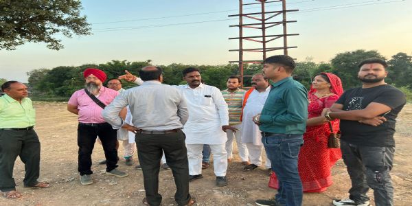 राजगढ़ः नगरपालिका टीम ने दशहर मैदान का किया निरीक्षण, जिम्मेदारों को दिए निर्देश