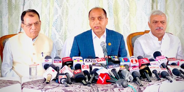 पं. दीनदयाल उपाध्याय की जयंती पर पूर्व मुख्यमंत्री जयराम ठाकुर ने अर्पित की श्रद्धांजलि