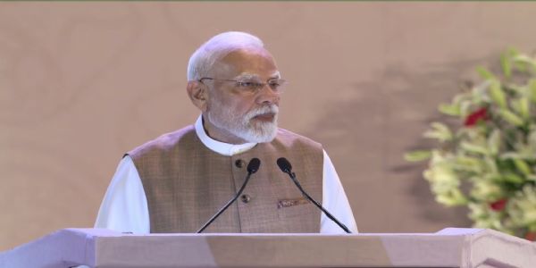 निवेश के आह्वान के साथ प्रधानमंत्री बोले- विविधता, मांग और नवाचार से देश में बढ़े अवसर
