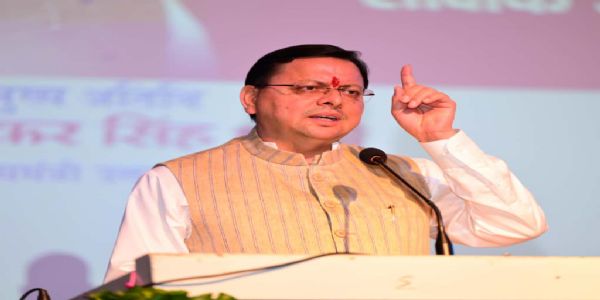मुख्यमंत्री ने बोर्ड परीक्षाओं के 75 मेधावियों को किया पुरस्कृत