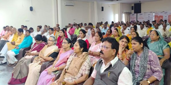 गरीब और दलित की आवाज थे दीनदयाल उपाध्याय : सीमा द्विवेदी