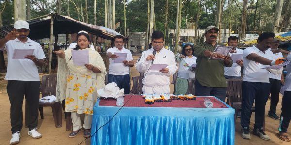 हम सभी को सप्ताह में कम से कम दो घंटे साफ-सफाई करनी चाहिए : उपायुक्त
