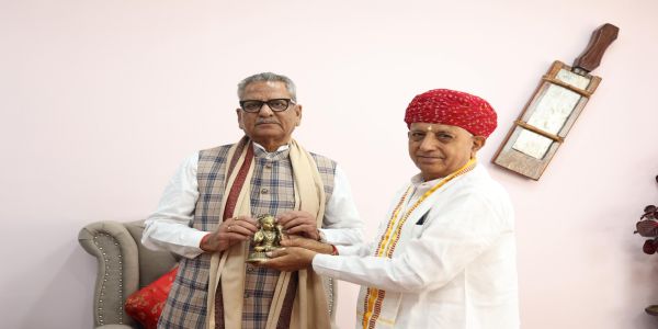 केंद्रीय कृषि राज्य मंत्री चौधरी ने राज्यपाल से शिष्टाचार भेंट की
