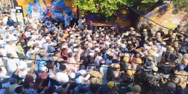 उत्तर प्रदेश के बरेली जिले में बवाल,