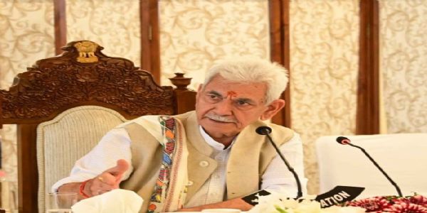 आतंकवाद के ख़िलाफ़ युद्ध अभी ख़त्म नहीं हुआ है, गतिशील और गैर-गतिशील अभियान जारी रहने चाहिए-उपराज्यपाल सिन्हा