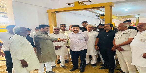 उद्योग एवं वाणिज्य मंत्री ने मानेसर गौशाला में पशु अस्पताल का किया उद्घाटन