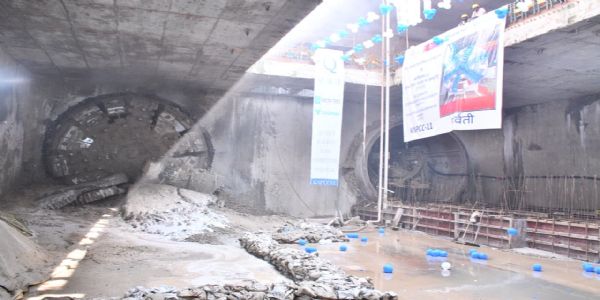 कानपुर मेट्रो : रावतपुर से काकादेव तक टनल निर्माण कार्य हुआ पूरा : सुशील कुमार