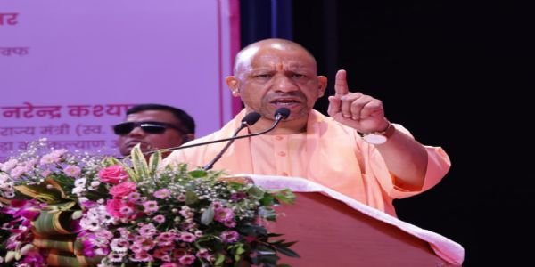 उपद्रवियों पर कार्रवाई के लिए दशहरा सही समय है : मुख्यमंत्री