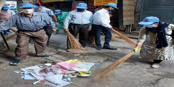 मानव उत्थान सेवा समिति ने चलाया स्वच्छता अभियान
