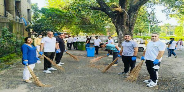 सेवा पर्व के तहत सीआईडी कॉम्प्लेक्स जम्मू में विशेष स्वच्छता अभियान
