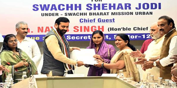 स्वच्छ भारत मिशन के तहत करनाल ने पांच शहरों को लिया गोद