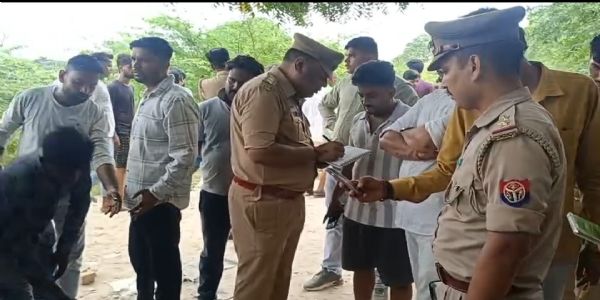 प्रेमिका से मिलने गए प्रेमी का संदिग्ध परिस्थितियों में मिला शव