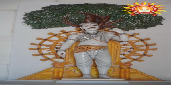 श्री रामजन्मभूमि मंदिर में सप्त मण्डप में स्थापित निषाद राज प्रतिमा