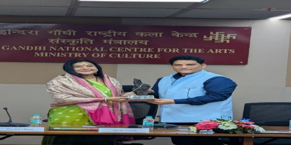 नदियों के कारण ही भारतीय संस्कृति अक्षुण्ण है: मालिनी अवस्थी