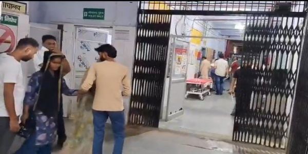 पिता के साथ ब्यूटीपार्लर सीखने जा रही युवती की हादसे में मौत