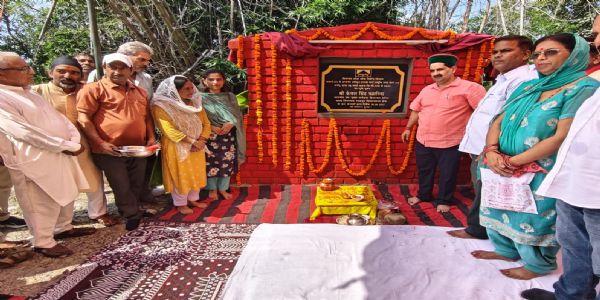 2.72 करोड़ से बनेगी धनोटु-वाया बद बस्ती सड़क : केवल सिंह पठानिया